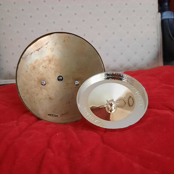 Glass Christmas Tree Music Box - Picture 4 of 6